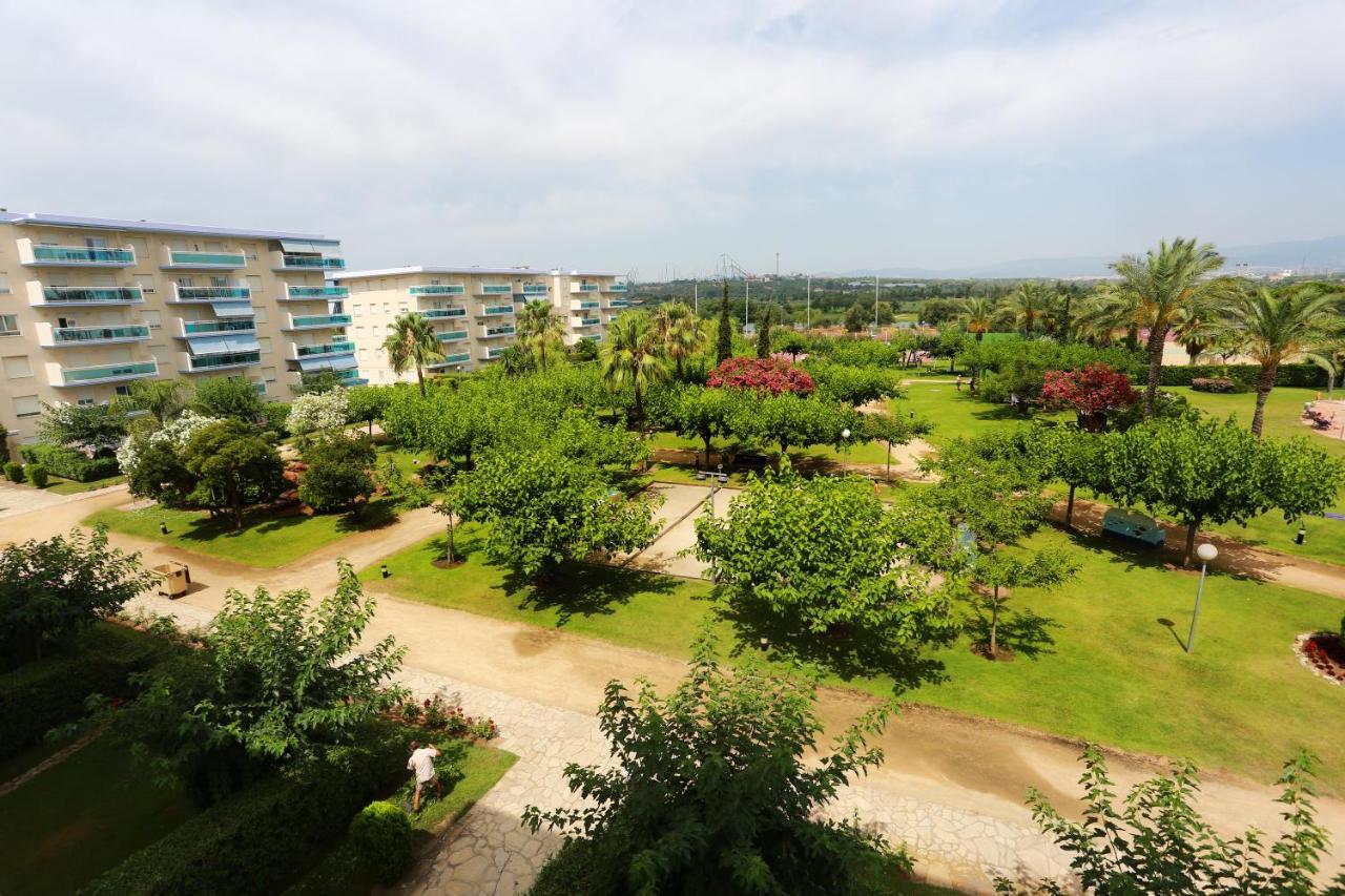 Los Juncos De Pineda Park Салоу Екстериор снимка