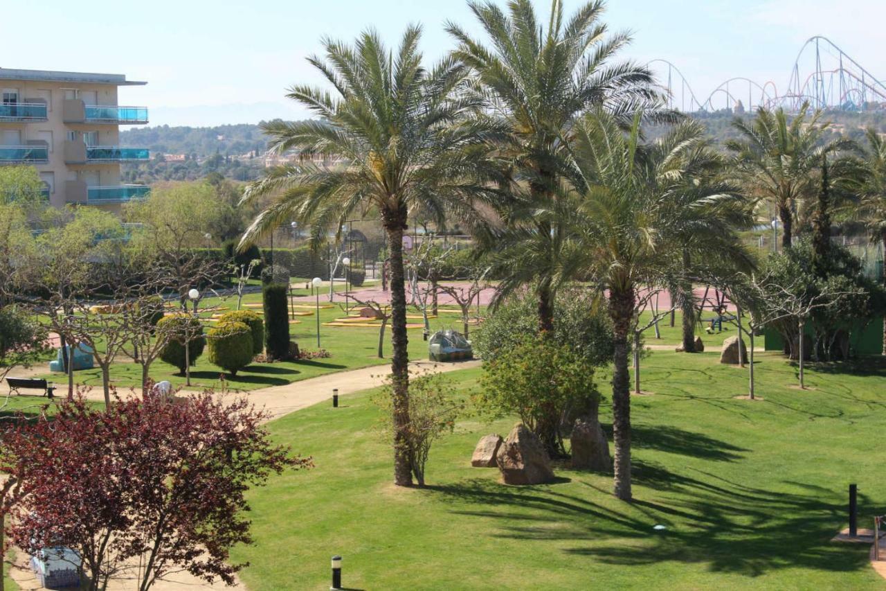 Los Juncos De Pineda Park Салоу Екстериор снимка